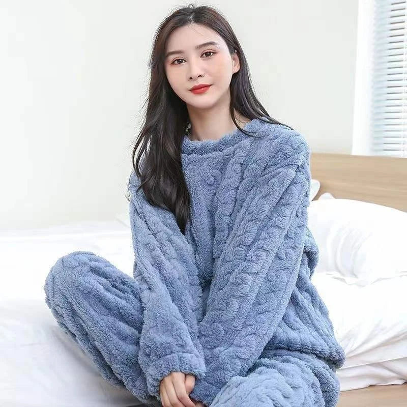 KAELAH Two-Piece Pajama Set with Fleece Lining, Thick Coral Velvet Home Wear