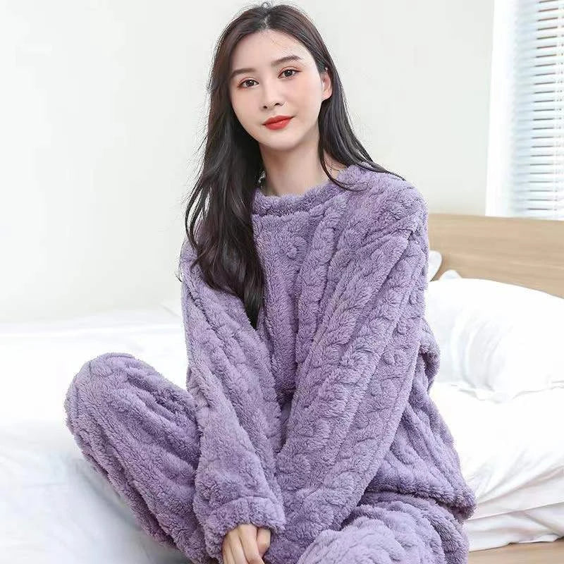 KAELAH Two-Piece Pajama Set with Fleece Lining, Thick Coral Velvet Home Wear