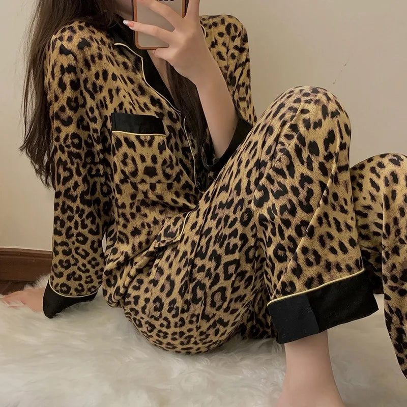 KAELAH  Set Of Women Loose Fashion Leopard Print Long-Sleeved Ladies Upscale