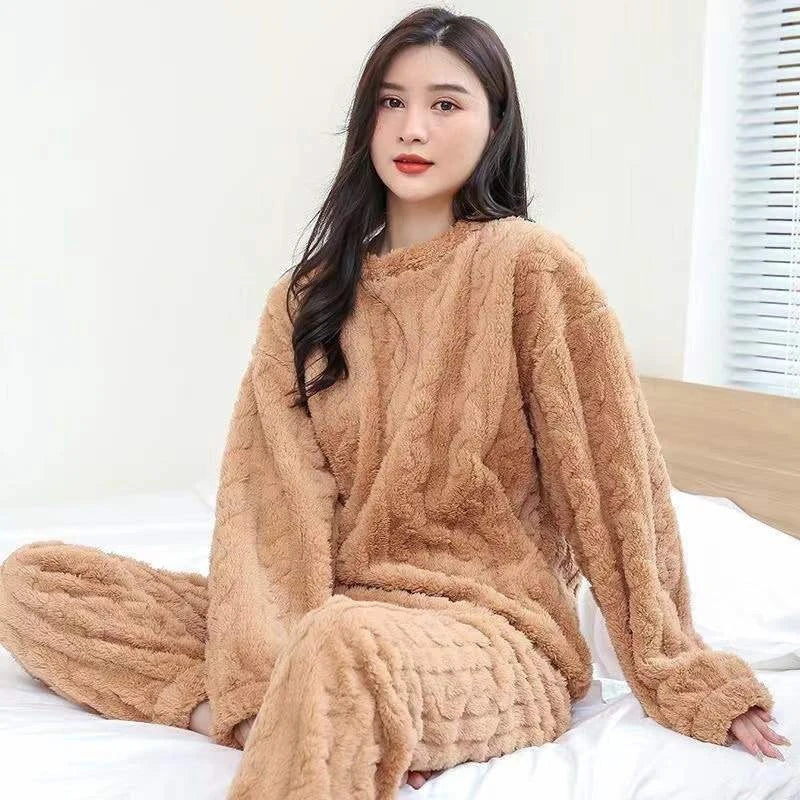 KAELAH Two-Piece Pajama Set with Fleece Lining, Thick Coral Velvet Home Wear